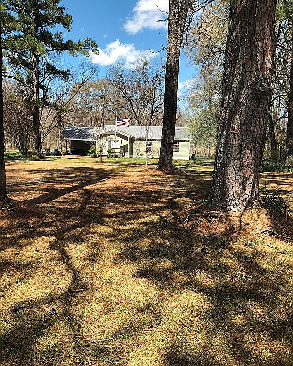 2nd image of 70 Cochran Rd