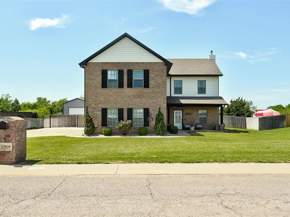 10909 N Pointe Dr, Edmond, OK 73025