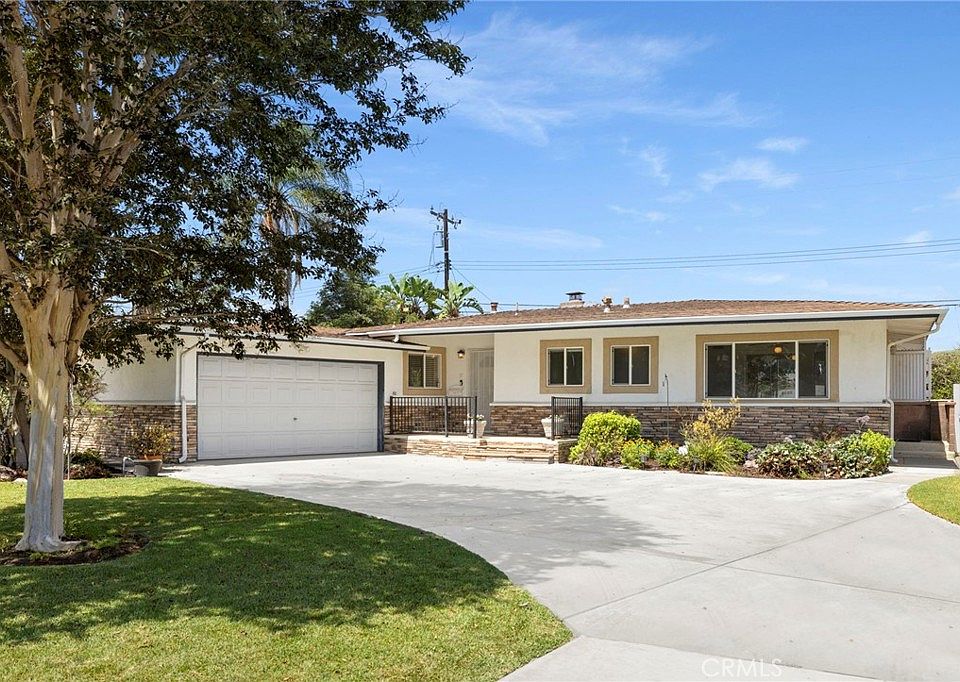 1st image of 9551 Joyzelle Dr