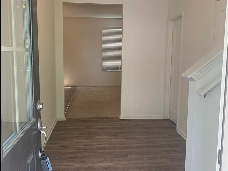 3512 Slippery Elm Dr — Photo 2