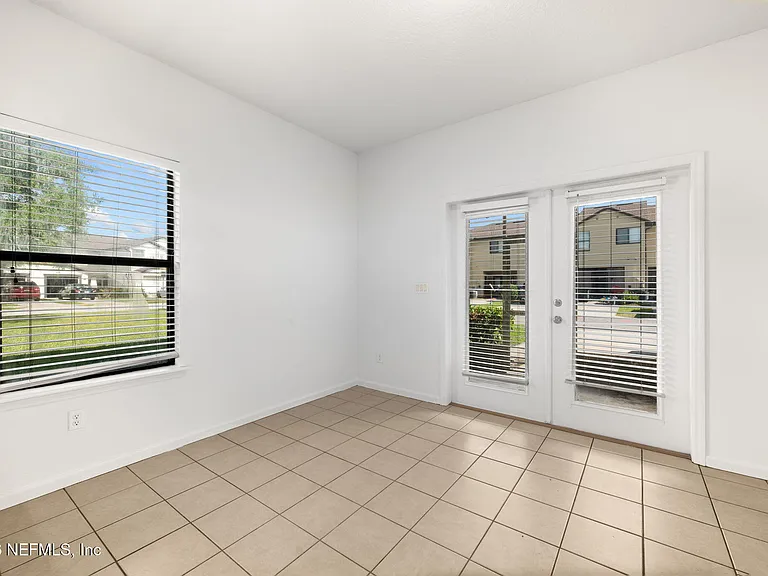 253 Syrah Way — Photo 15