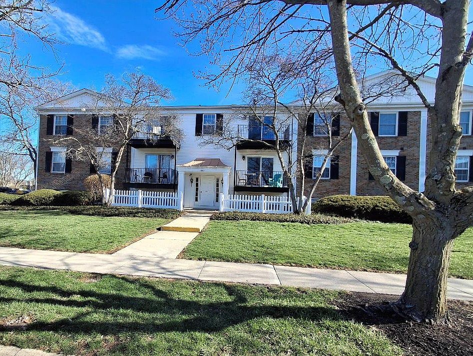 1st image of 1550 Slade Ave APT 103
