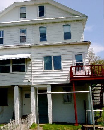 3rd image of 20 N Spencer St