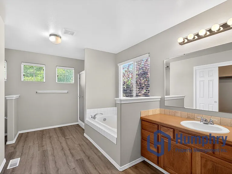 1359 E Palermo St — Photo 22