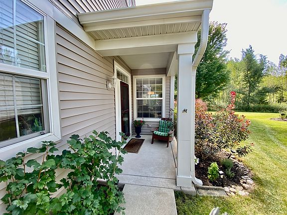 3rd image of 1418 Cambria Dr #1418