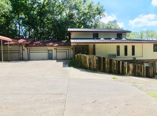 4121 N Koerner Rd, Peoria, IL 61615