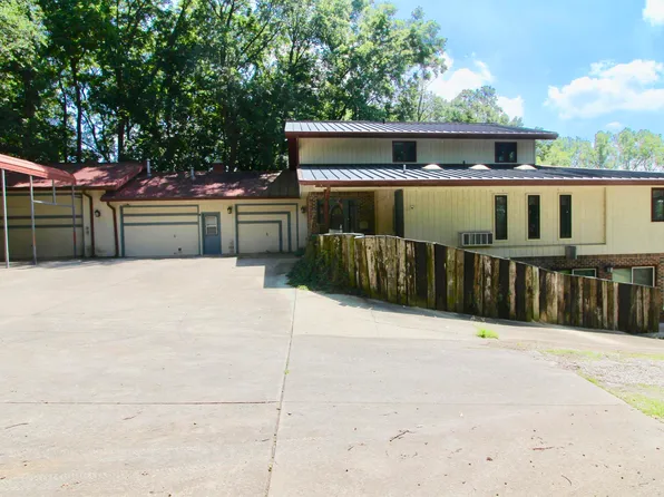 4121 N Koerner Rd, Peoria, IL 61615