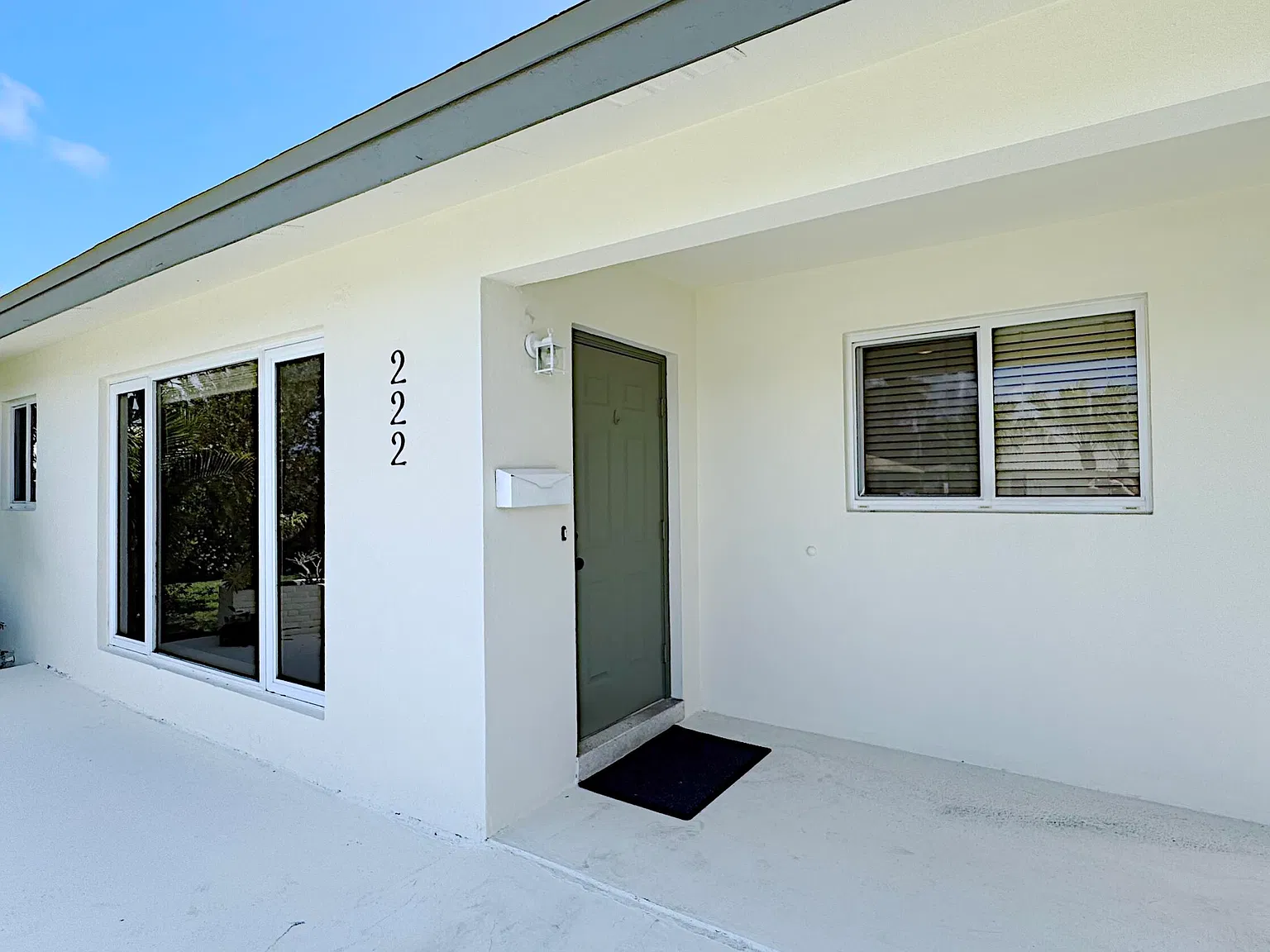 3 bed, 3.0 bath, 1575 sqft, $4,000 — Photo 4