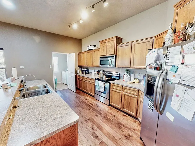 2607 Montague County Dr — Photo 12