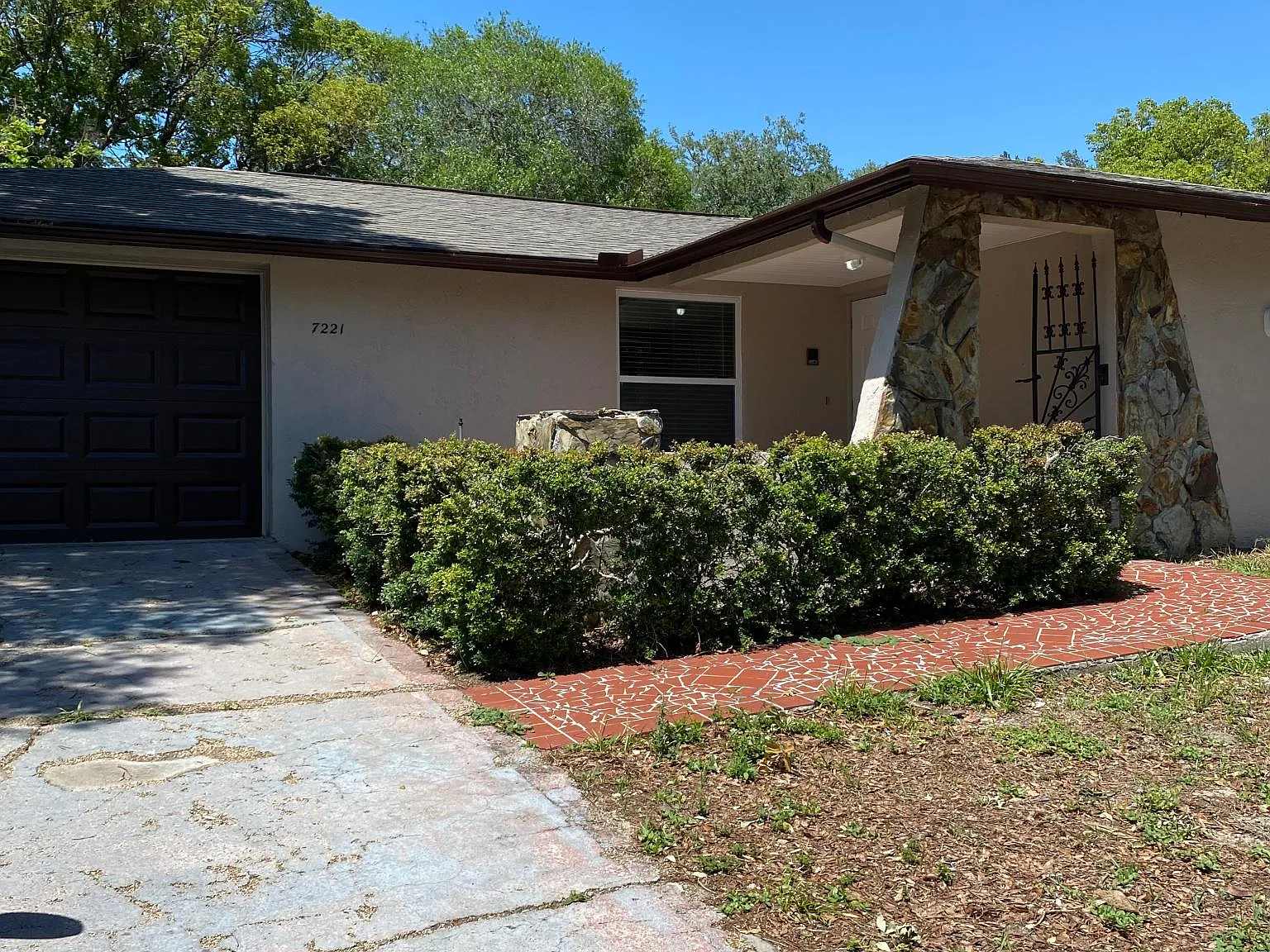 3 bed, 1610 sqft, $1,800 — Photo 1