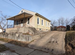 12 3rd Ave, Baltimore, MD 21227