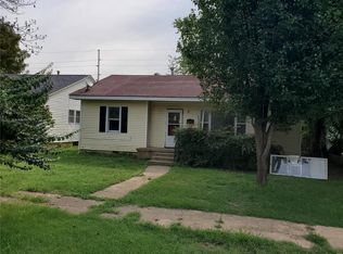 218 N C St, Poplar Bluff, MO 63901