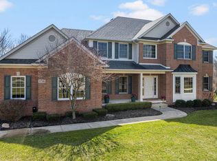 9706 Ravenswood Ct, Saline, MI