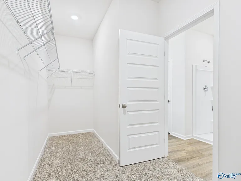 1325 Eidson St — Photo 16