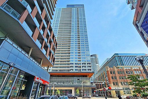 4th image of 17 Bathurst St #1016