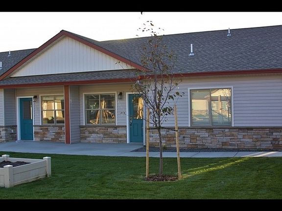 3rd image of 1530-1643 E Tranquil Ln #1627