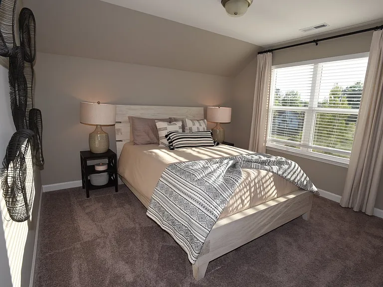 100 Highland Forest Dr — Photo 33