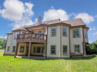172 Jaspers Ln, Stuarts Draft, VA 24477