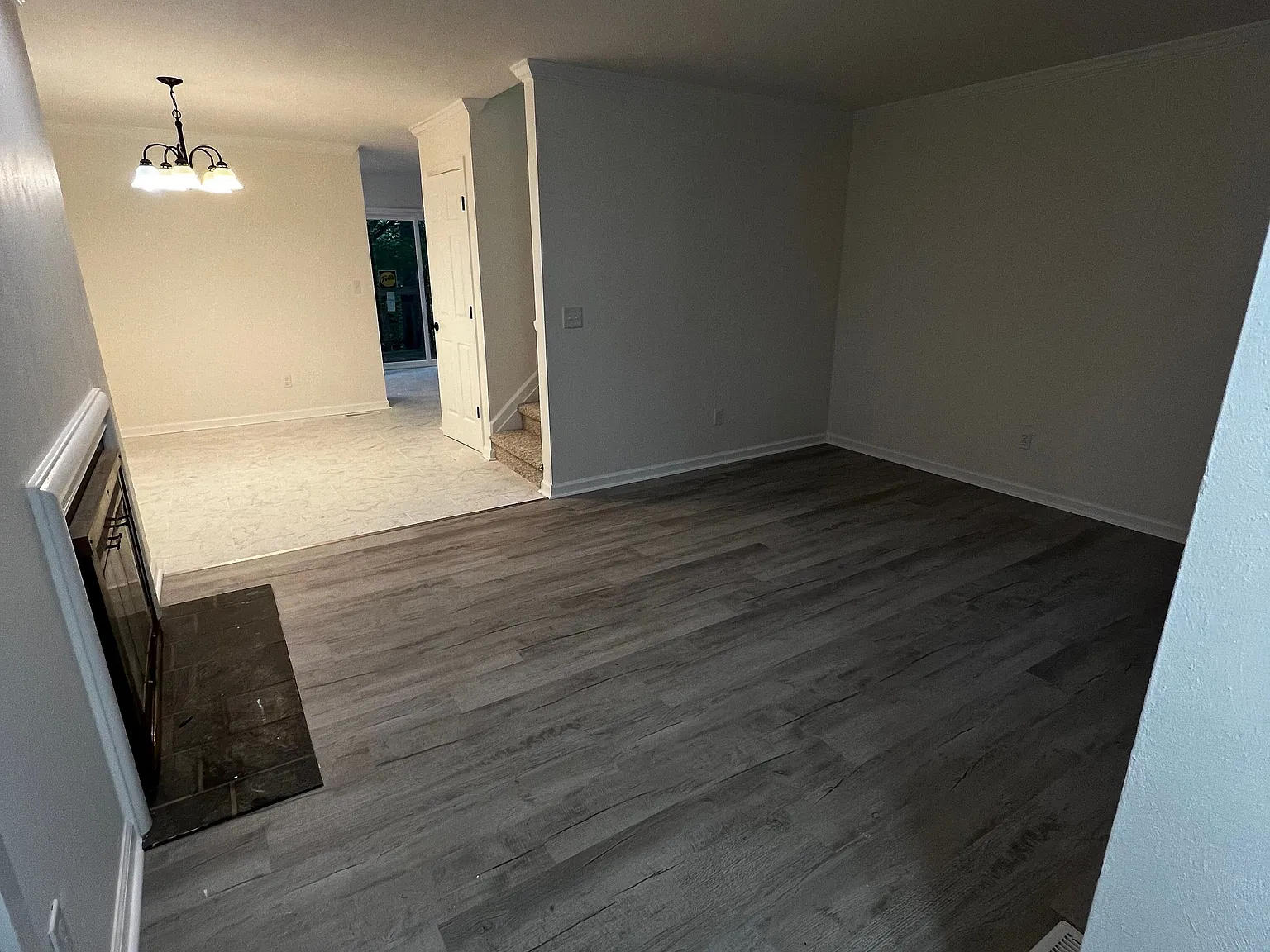 3 bed, 4.0 bath, 1840 sqft, $1,975 — Photo 3