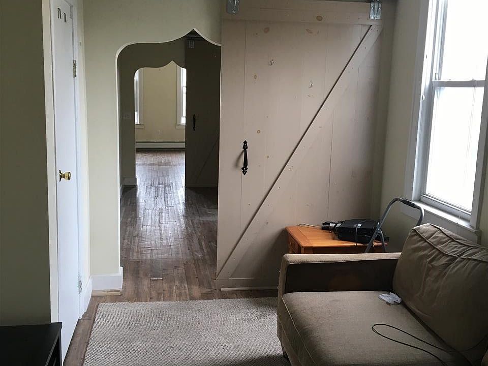 2nd image of 333 Sip Ave