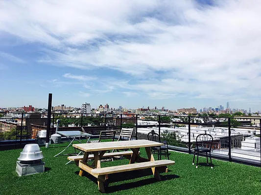 Rented by TheRealEstateCompany.com LLC | media 40