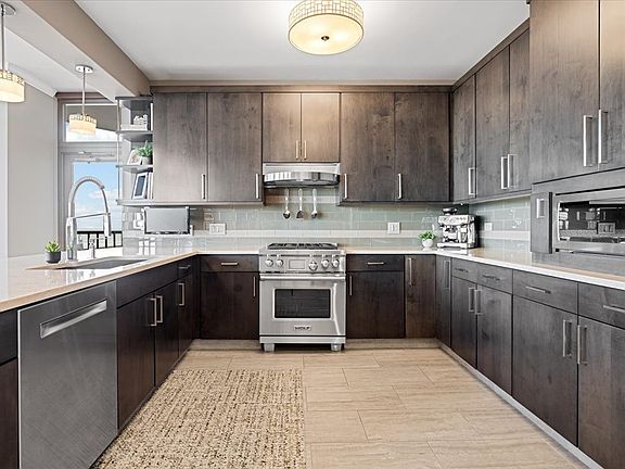 4th image of 530 N Lake Shore Dr APT 1205