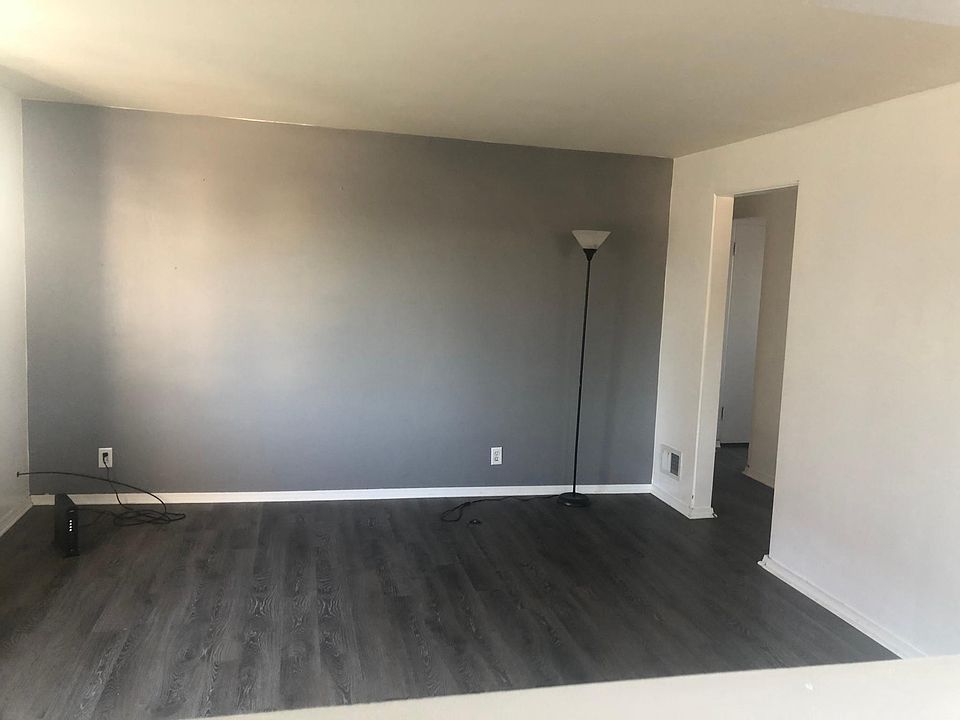 1st image of 1837 Stanton Ave #3