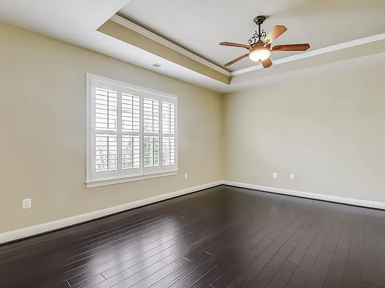 5815 New Berne Rd — Photo 13