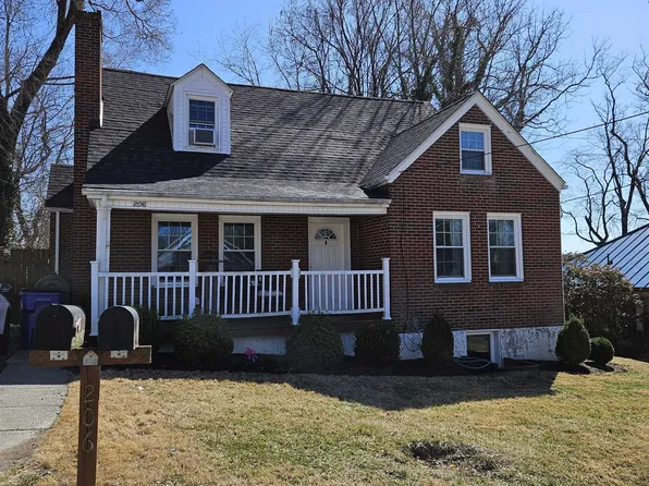 206 Wilson Ave, Blacksburg, VA 24060