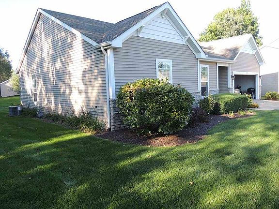 4th image of 5615 Hearst Ct