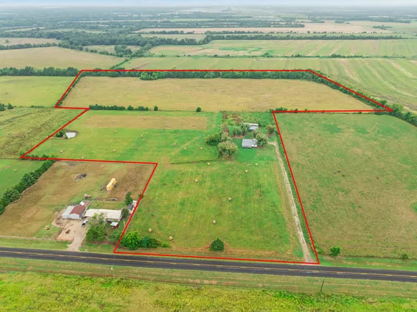 1905 Fm 1501, Deport, TX 75435