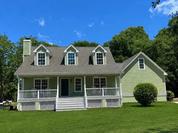 959 Sea Island Pkwy, Saint Helena Island, SC 29920