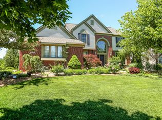 4060 Holly Ln, Rochester, MI 48306