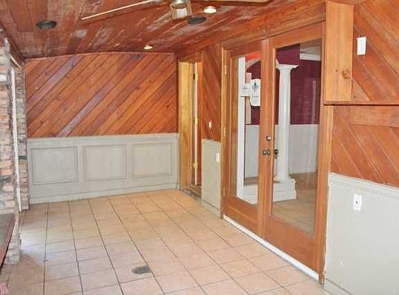 2nd image of 4814 Gevon Pl