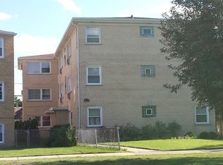 6103 W Higgins Ave #2R, Chicago, IL 60630