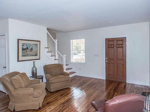 Unit A Interior which mirrors Unit B for rent