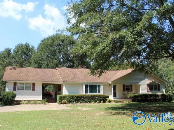 302 County Road 1836, Arab, AL 35016