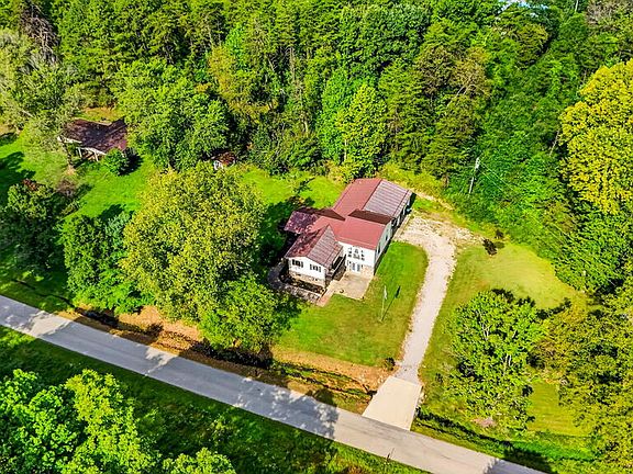 5th image of 1497 Hard Scrapple Rd