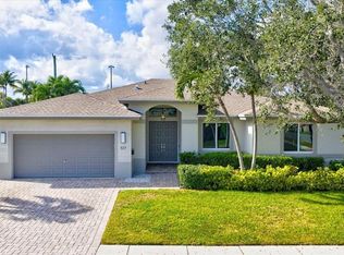 517 SE 7th Ave, Deerfield Beach, FL 33441