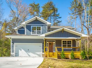 1151 Lullwater Rd, Chattanooga, TN 37405