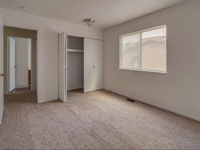 Westwind Townhomes — Photo 22
