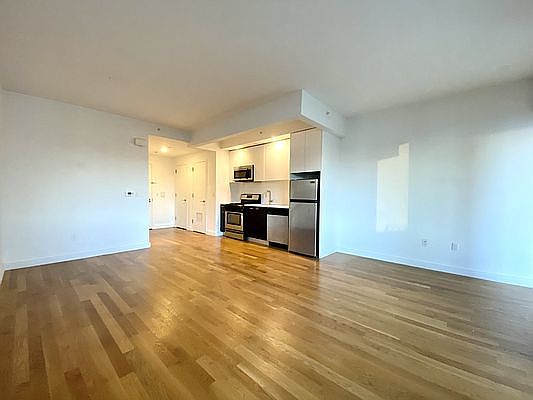 1st image of 316 Bergen St #414