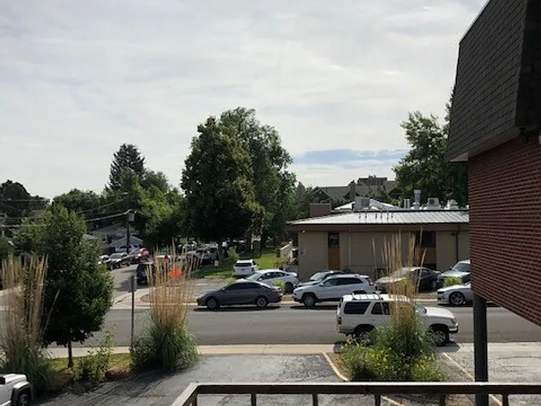 3401 S Marion St — Photo 16