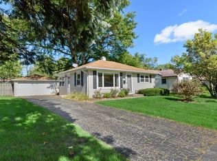 3604 Oriole Ln, Rolling Meadows, IL 60008