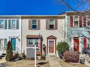 8097 Barcarole Ct, Springfield, VA 22153