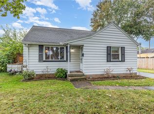 11 Hedge St, Rochester, NY 14606