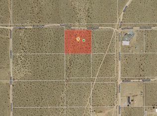 Dos Palmas Rd, Phelan, CA 92371