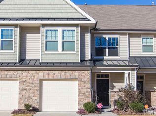 7807 Honeysuckle Bend Dr, Raleigh, NC 27616