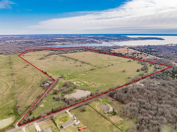 352 Rs County Rd #1605, Pt, TX 75472