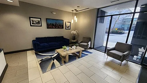 611 Park Avenue Photo 1